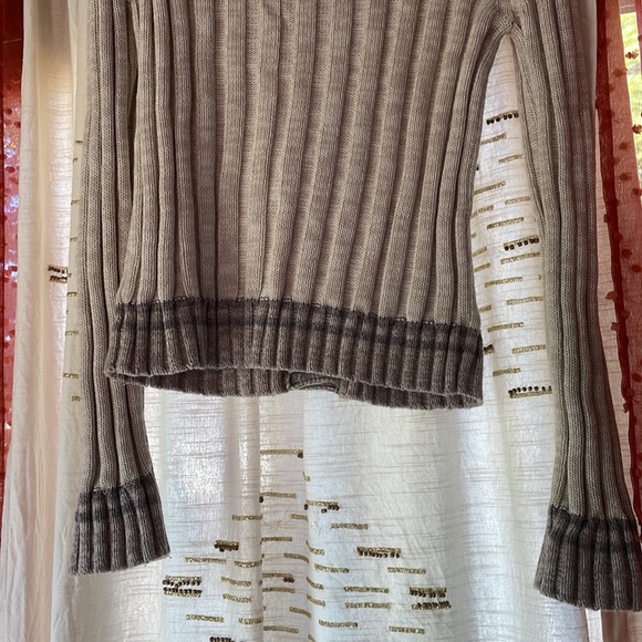 Free People Oatmeal Angora Ribbed Button Cardigan size Medium - Picture 6 of 7